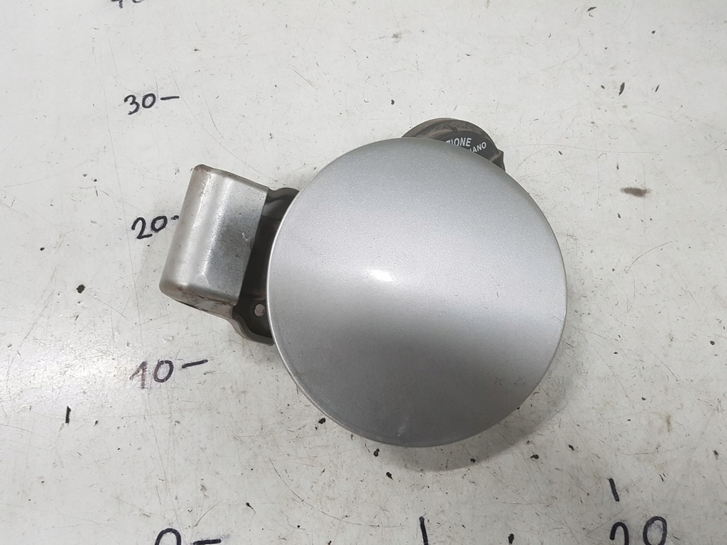 фото №1, Kia venga i 09-15r крышка заливной топлива 9s