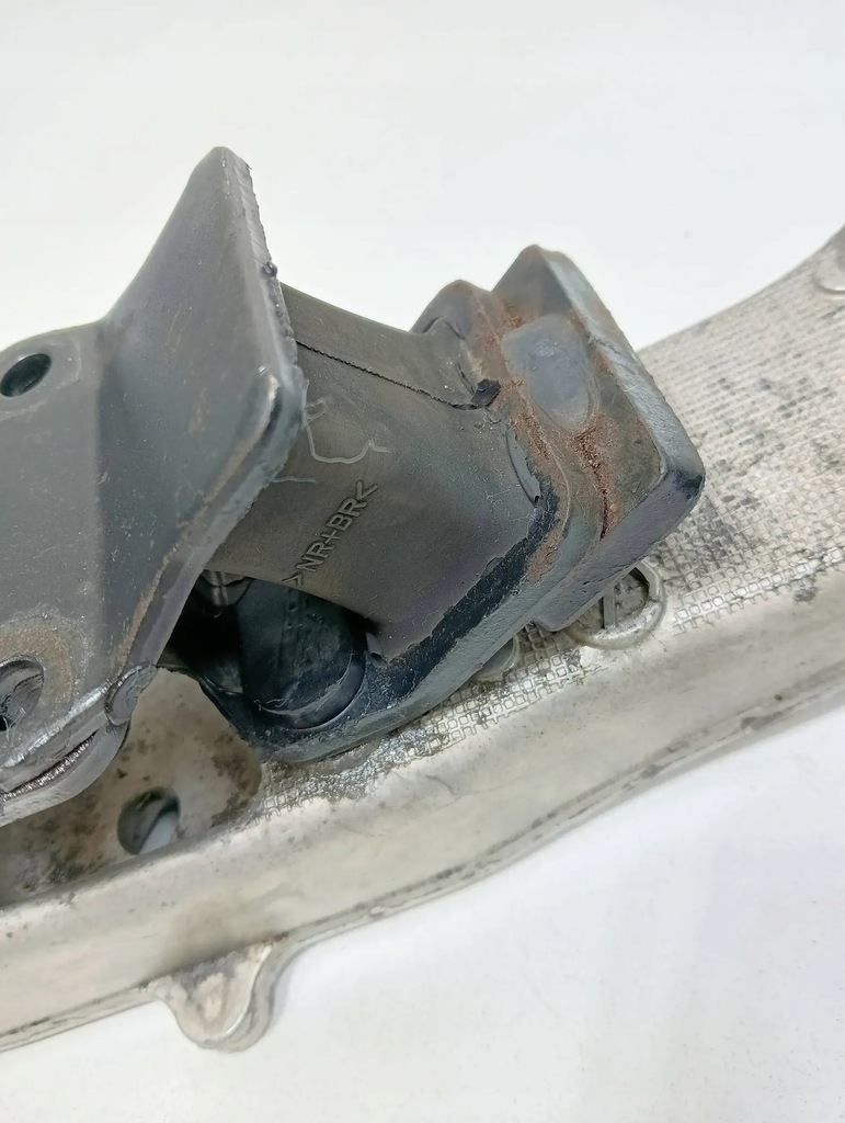 фото №7, Lexus ls 430 2004 кронштейн подушка підпора коробки передач автоматичної ls430