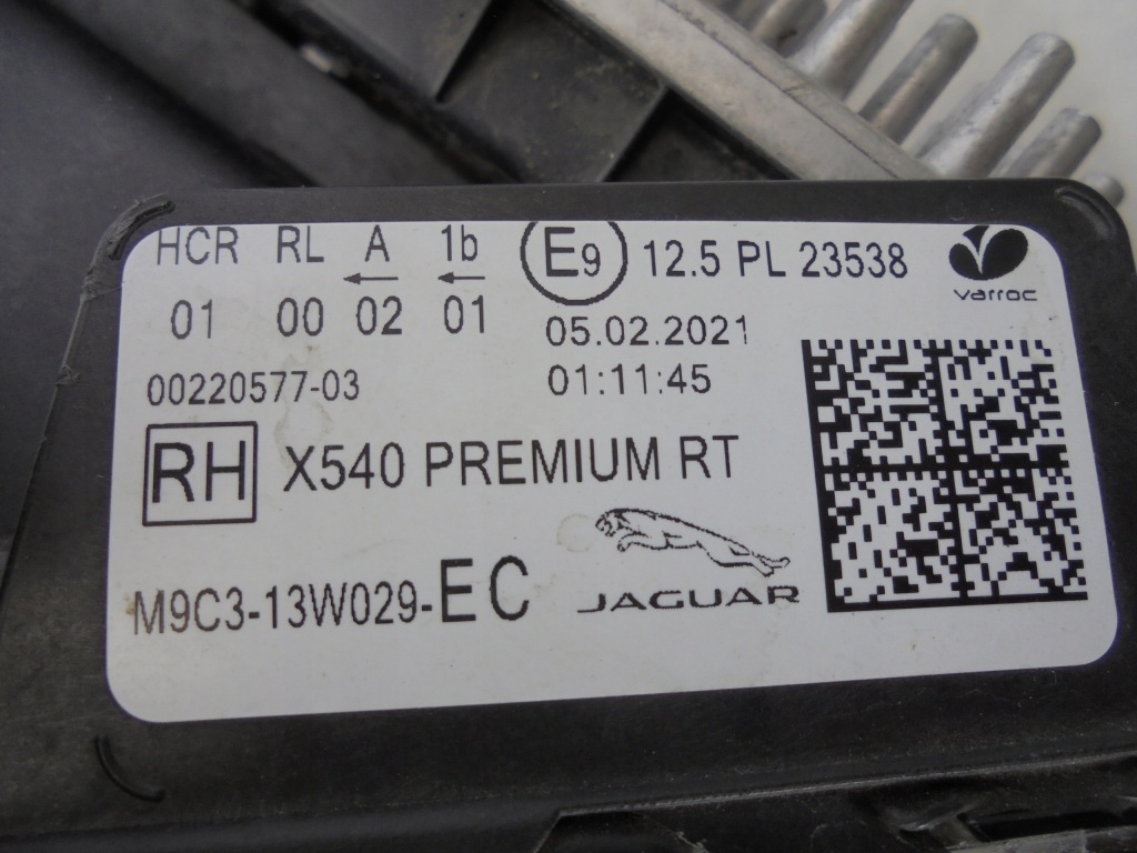 Купить Full led правый фара jaguar e-pace x540 premium rt j9c3-13w029-ed европа  slask