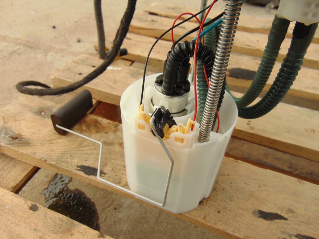 фото №5, Помпа насос топлива ford ecosport mk2 lift 1.0 eco