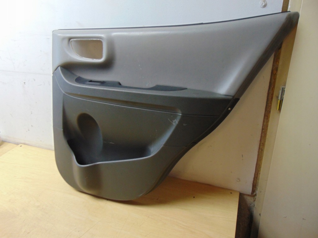 фото №6, Обивка обшивка дверь правый задняя santa fe 1 05r