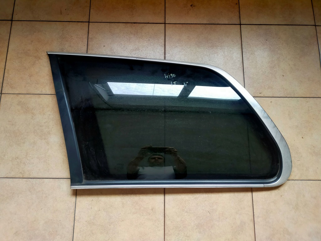 фото №1, Volvo xc90 i задняя стекло кузовная боковая