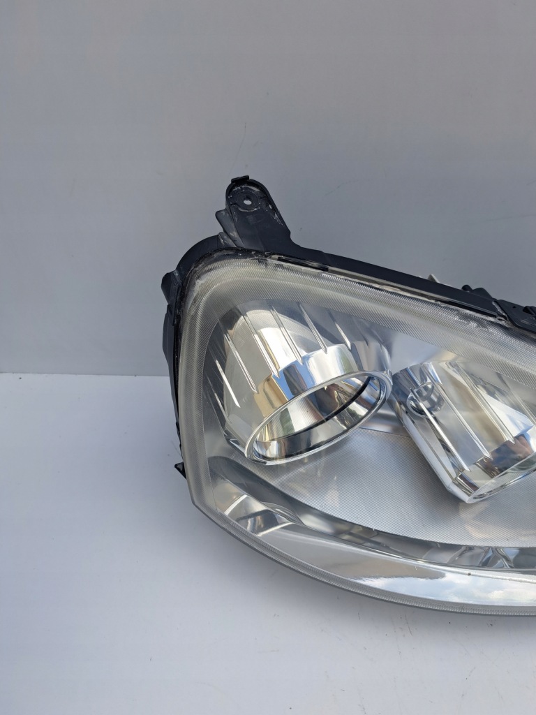 фото №3, Opel corsa c lift 13100536 rzód передній права eu