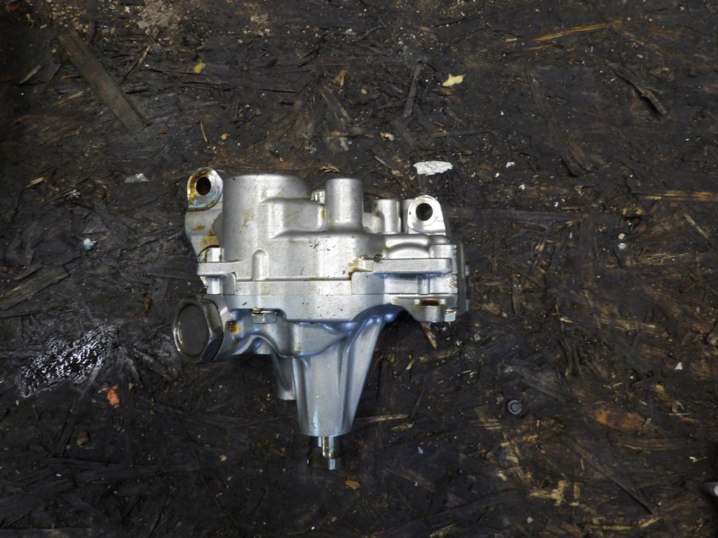 фото №1, Насос масла масляная toyota corolla e21