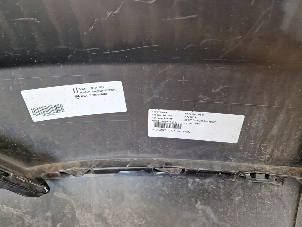 фото №9, Porsche taycan бампер задний