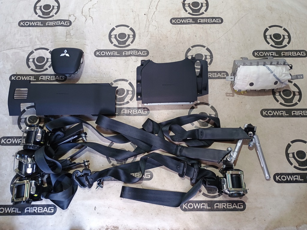 фото №5, Mitsubishi outlander 4 iv приборная панель консоль подушка безопасности подушки безопасности ремни восстановление