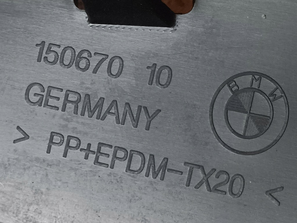 фото №8, Bmw 5 g30 g31 направляющая кронштейн противотуманной фары бампер левый перед 51118064967