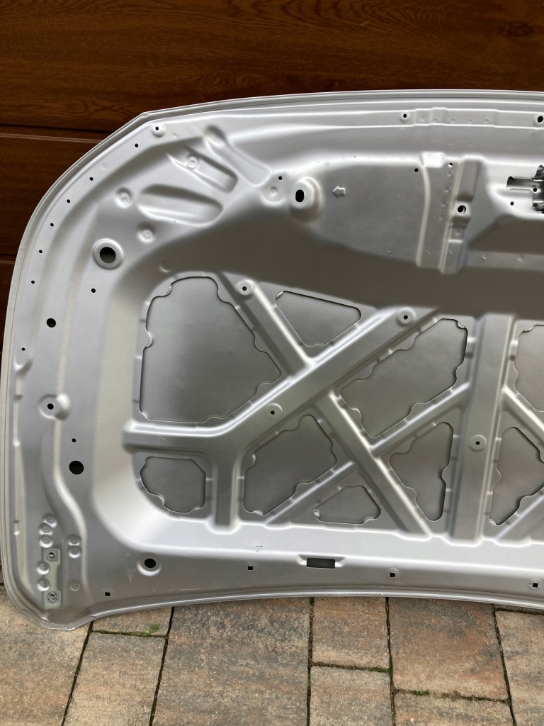 Suzuki s-cross 2021- капот grad Недорого