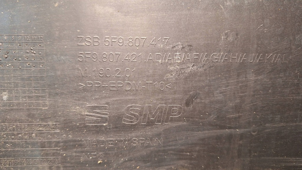 Бампер задняя seat leon 3 3 рестайлинг  5f9807421ad 5f9807417 17- Цена