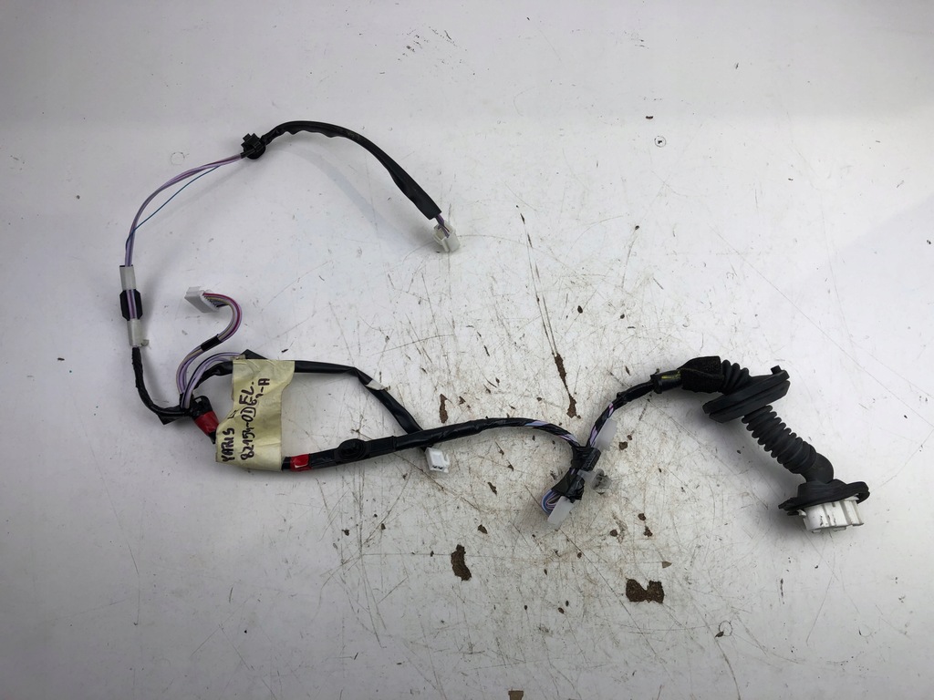 фото №1, Toyota yaris iii джгут двері лівий задня 4 el скло