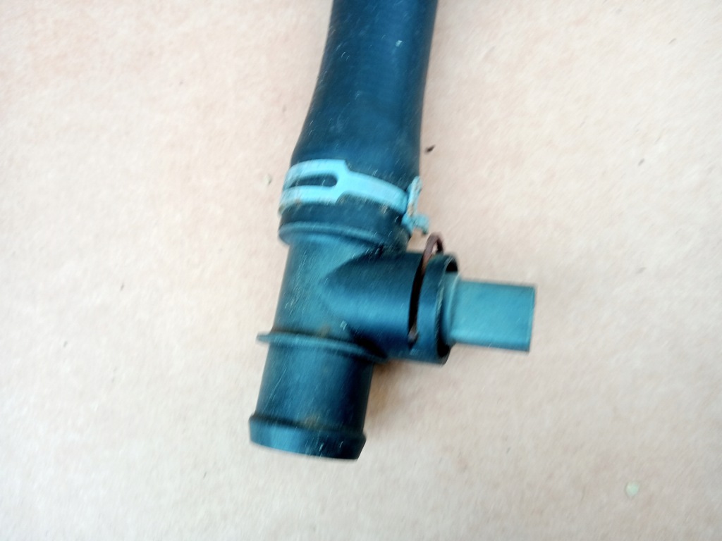 фото №3, Audi q3 шланг труба wody 5n012109q