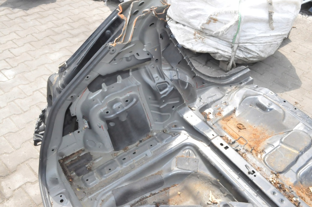 Mercedes gla w156 x156 четвертина крило лівий правий задній панель  ванна  dup. Київ