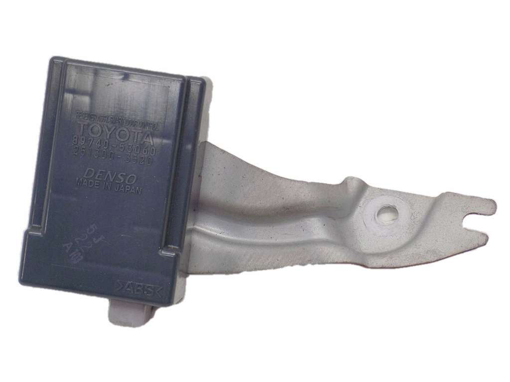 фото №1, Lexus is ii is220d 2.2d модуль дверь 89740-53060