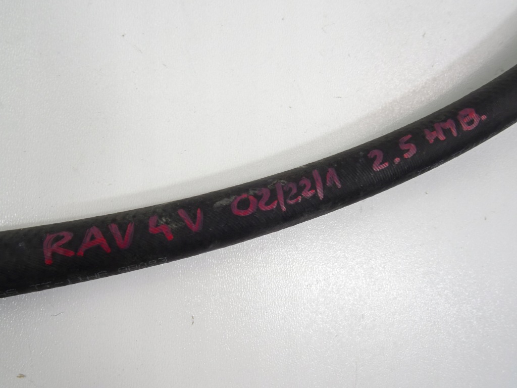 фото №4, Rav4 5 v 2.5 гибрид трубка шланг кондиционера
