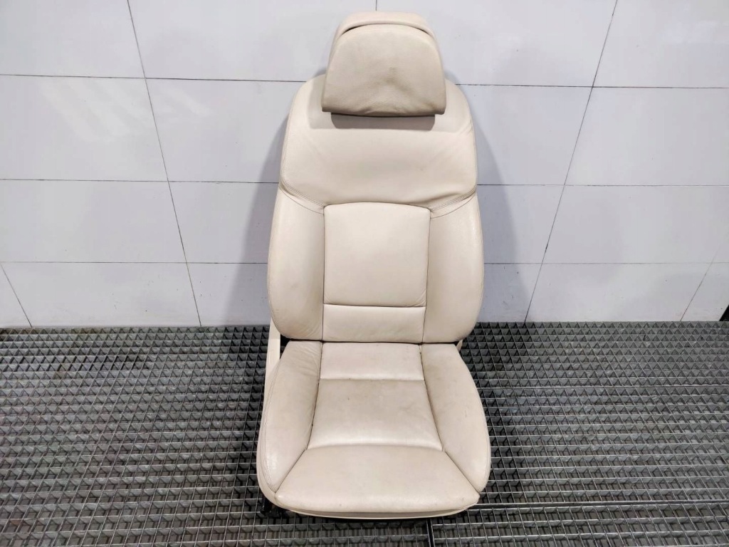 Сиденье правый  перед передний электрический bmw 7 f01 кожа Киев