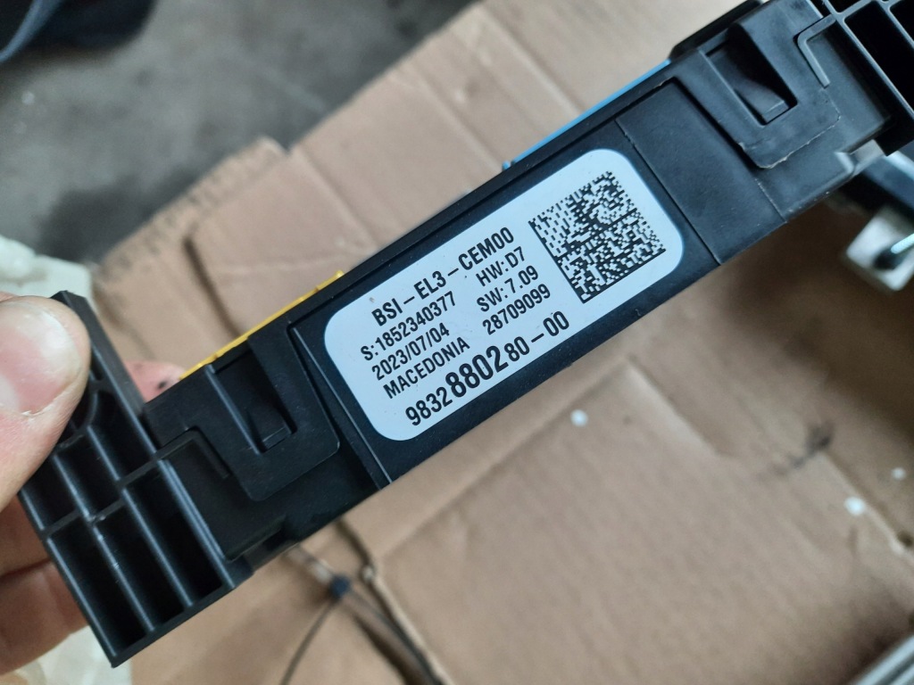 фото №7, Opel mokka b ii 1.2 блок управления бортовой компьютер bsi замок зажигания ключей счетчик набор