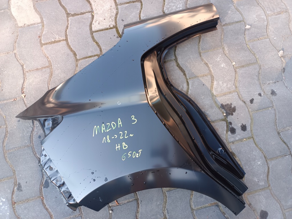 фото №1, Крила обшивка чверть правий задня mazda 3 18-22 хетчбек