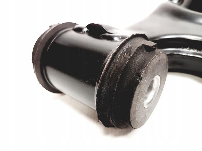 Рычаг db p. w201 правый нижний febi 05022 Цена