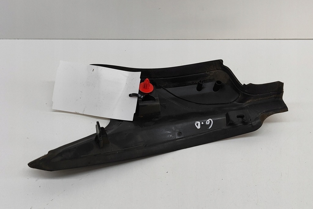 фото №5, Porsche taycan cross turismo задняя крышка багажника багажника правая сторона молдинг ście