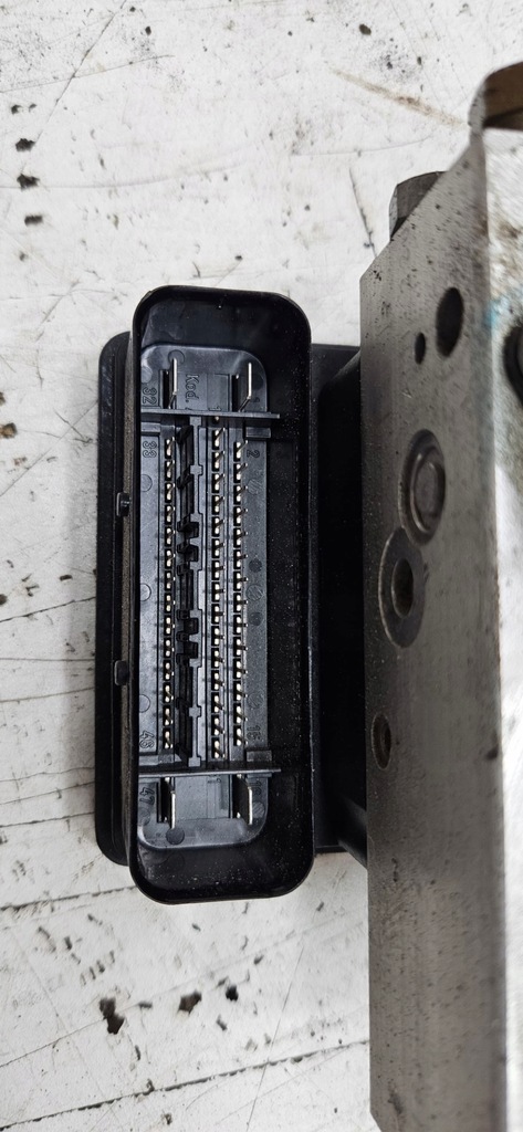 фото №7, Насос abs volvo xc90 xc70 v70 30643979