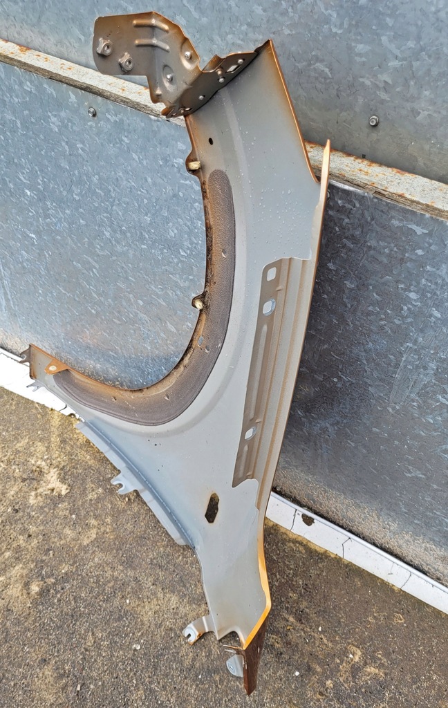 фото №16, Крила передній лівий / правий dacia sandero 3 звичайний / stepway 2020-