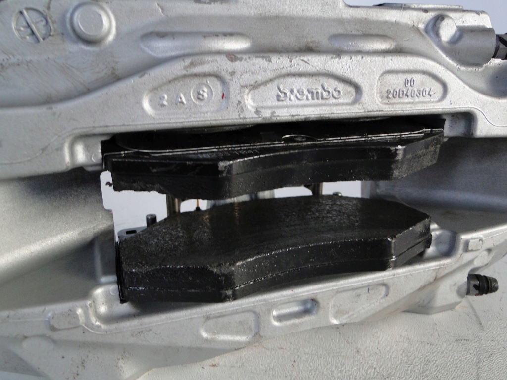 Mercedes супорт гальмівний передній правий 35 amg a 177 cla 118 glb gla 247 Оригінал