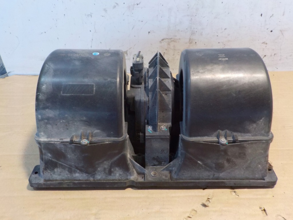 Купити Вентилятор обігрівача scania 1492019