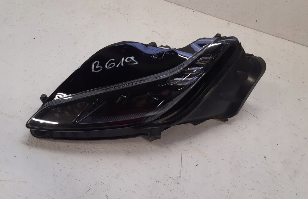 фото №1, Ferrari portofino f164 ліва full led eu