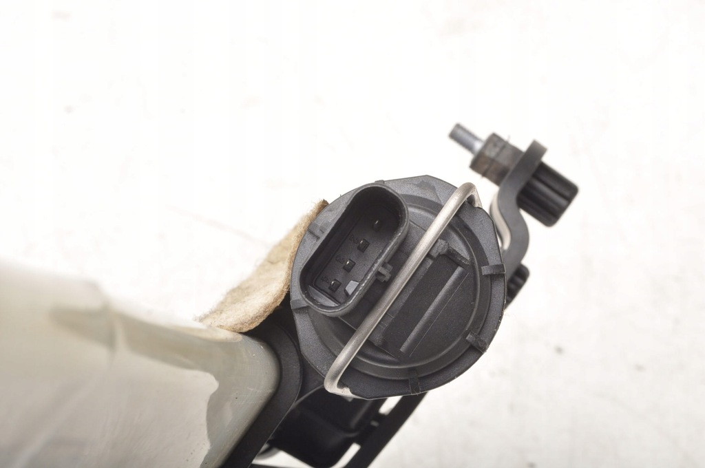 фото №8, Audi a8 d4 механизм шторка левый 4h0861964