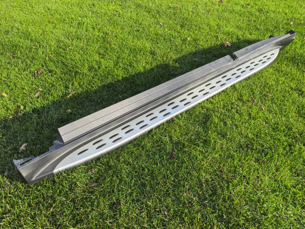 Купить Mercedes gle 292 amg молдинг порог левая led с демонтажа!