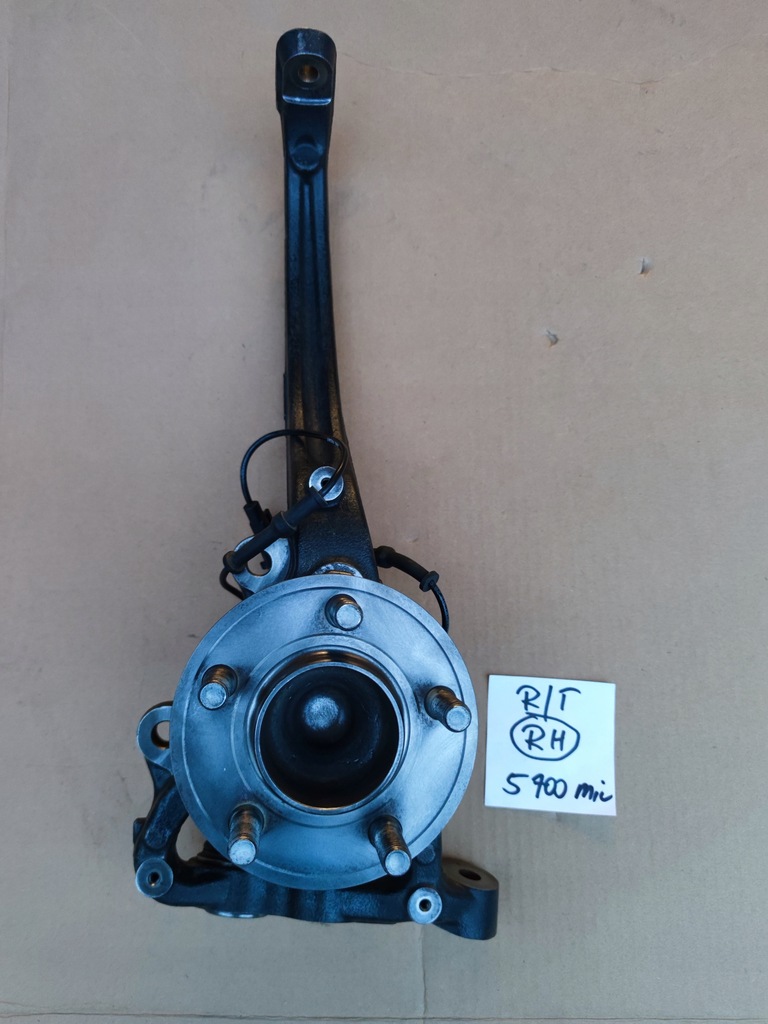 фото №8, Dodge challenger charger передняя правая поворотный кулак 2015+