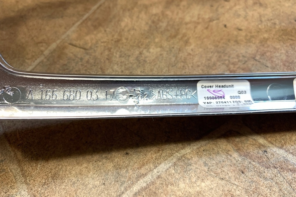 фото №7, Рамка проигрыватель музыки mercedes-benz m w166 a1666800317 2.1l дизель