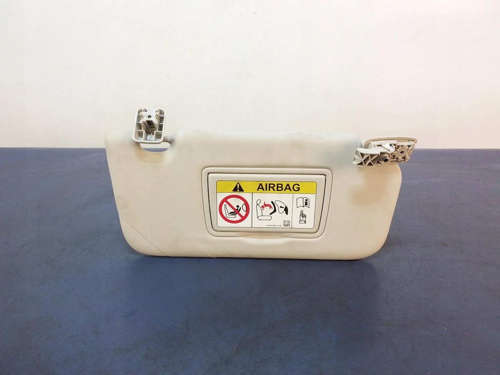 фото №1, Ford focus mk4 защита солнцезащитная правая