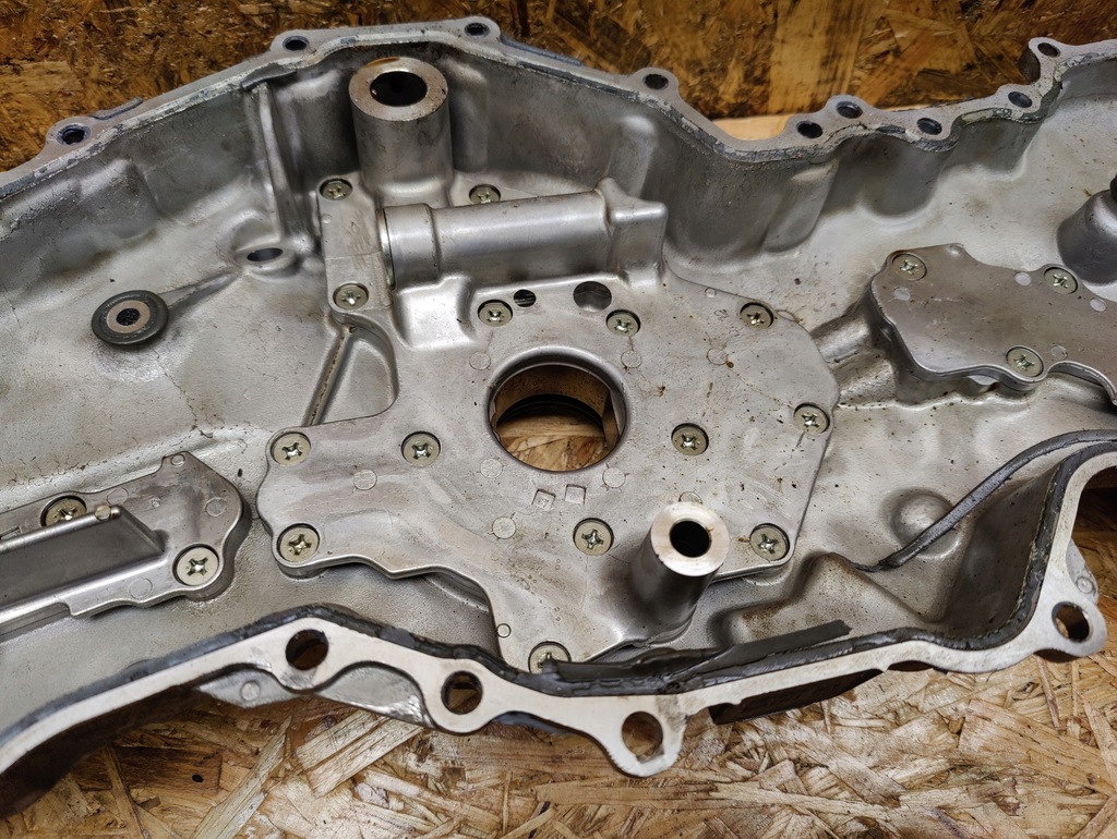 фото №6, Корпус распределительного вала subaru xv 1.6 fb16 насос масла