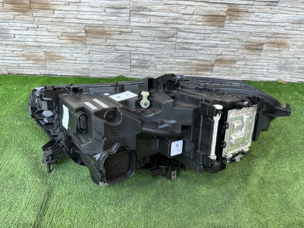 Фара bmw g05 g06 x5 x6 lci рестайлінг  led 5a5f7c8 Зі Шроту