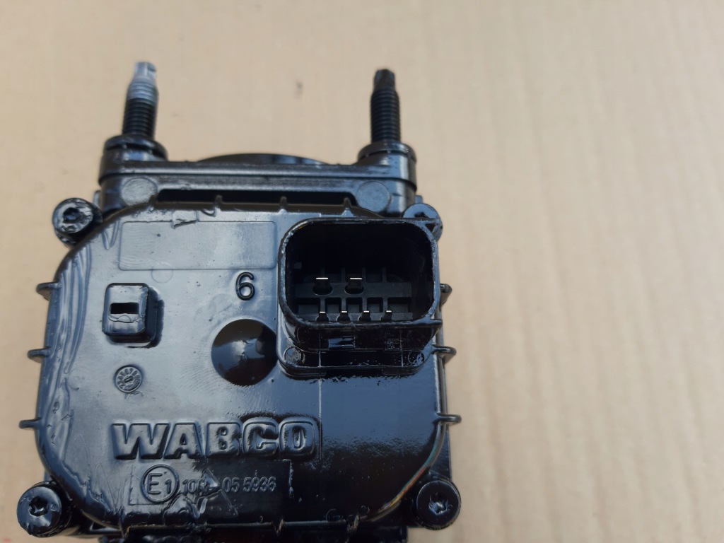 фото №7, Mercedes клапан главный тормоза wabco 4800030580