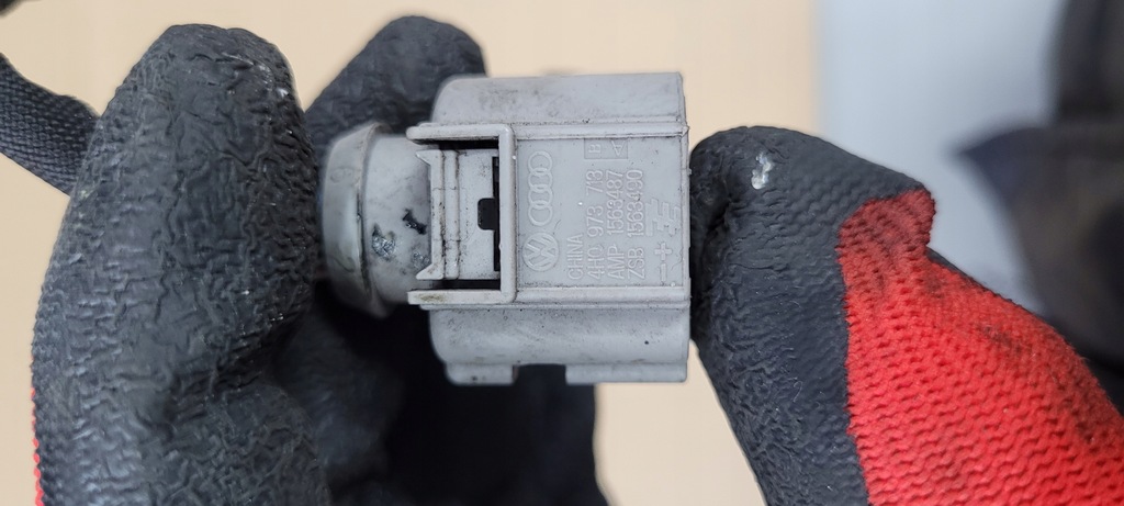 фото №8, A3 8v s3 штекер колодка 4h0973713 a4 b8 a5 q5 a6 c7