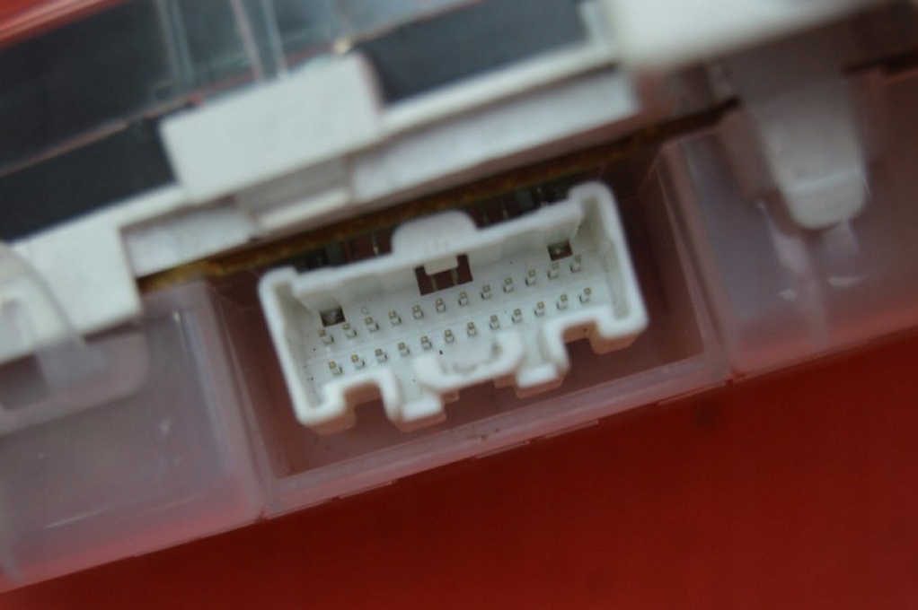 фото №8, Счетчик приборы eu cgcc79d c23555430 mazda 5 v 1 i cr 2.0 citd 143 km 05-08