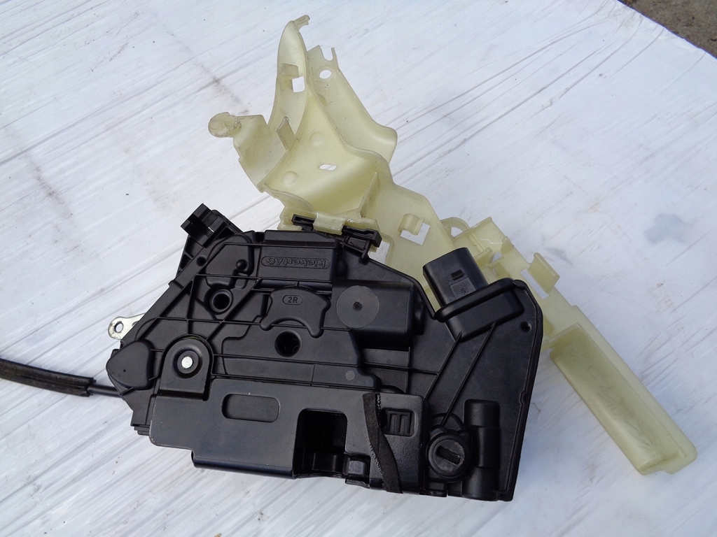 фото №11, Замок двері задні задня правий лівий vw passat cc b7