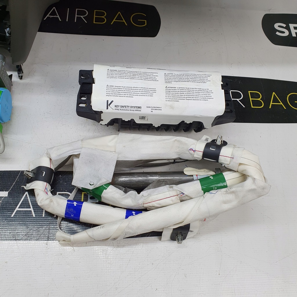 фото №9, Q5 8r приборная панель консоль подушки безопасности ремни подушка безопасности