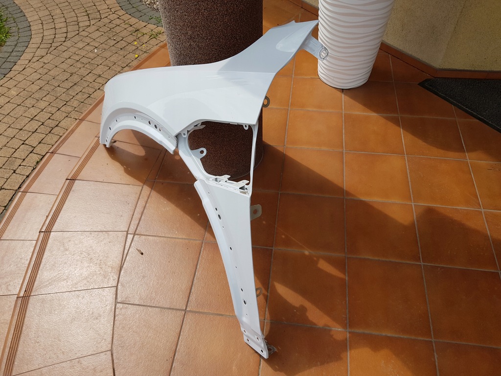 фото №8, Audi e-tron крыло левый передний перед