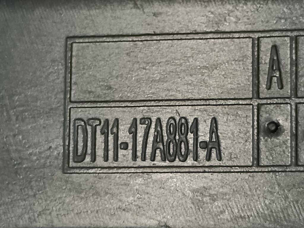 фото №8, Ford transit turneo connect 21- направляющая бампера правый задняя dt11-17a881