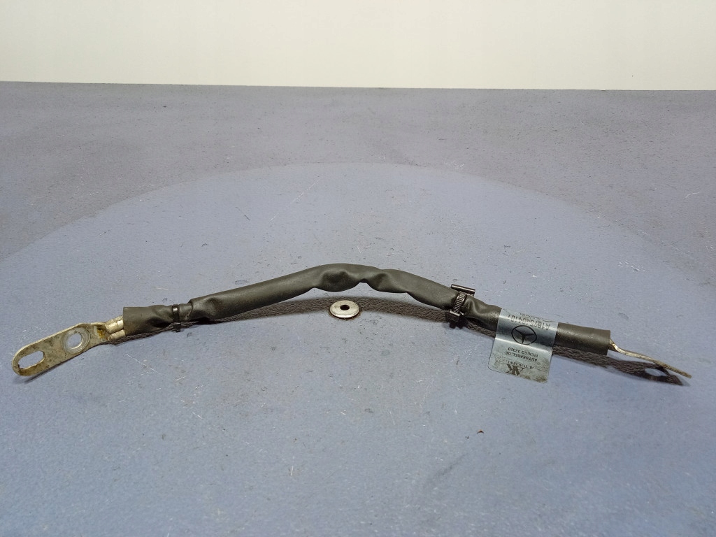 фото №1, Mercedes gls x167 шланг заземляющий аккумулятор масса a1675404101