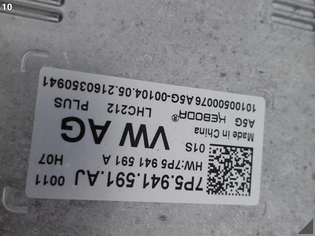 Skoda fabia 3 рестайлинг  6v1 18-21 full led фара европа  r Доставка