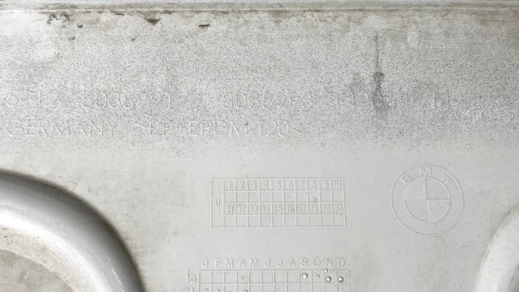 фото №12, Дифузор бампера задня bmw x1 e84 m-pakiet 8038991