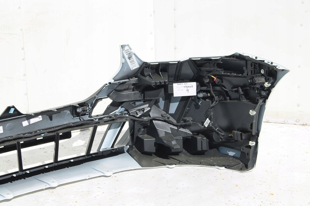 фото №14, Bmw 5 g60 бампер передній перед 300 alpinweiss 3 b