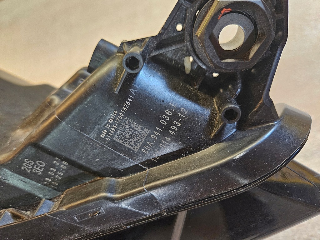 фото №15, Audi q5 80a lift лампа правая matrix 80a941036e