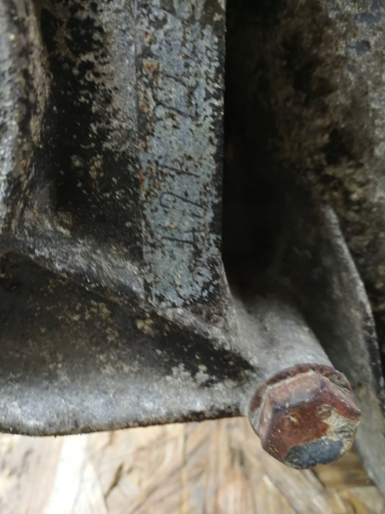 Дифференциал задний мост 4.27 малый голова bmw e30 Недорого