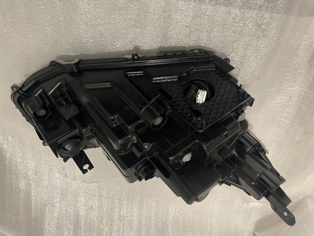 фото №5, Toyota yaris cross full led