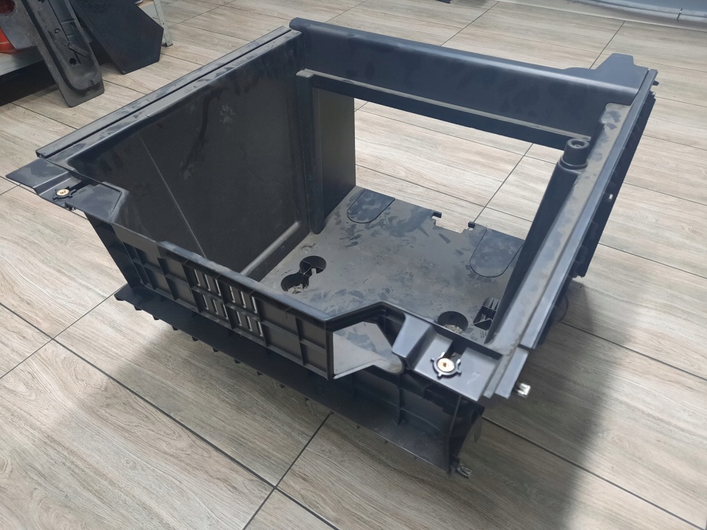 Бардачок лівий шухляда під  ліжко renault gama t range Оригінал